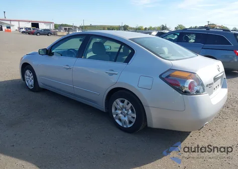 2011 Nissan Altima 2.5 z USA, uszkodzony, nr VIN 1N4AL2APXBN514744